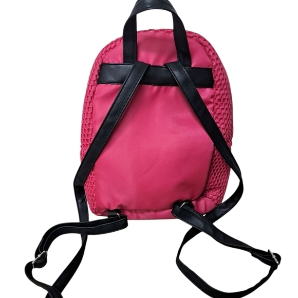 Mesh Pink and Black Backpack with Textured Design - Picture 6 of 11